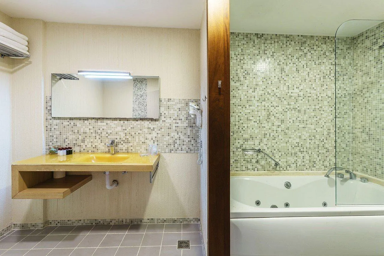 Faros Bodrum Golturkbuku Hotel